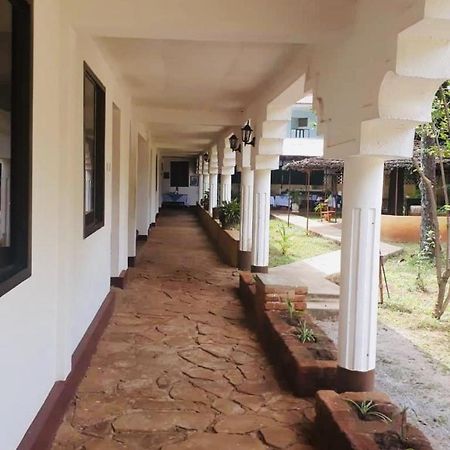 Mama Pierina Restaurant and Annex Hotel Morogoro Bagian luar foto