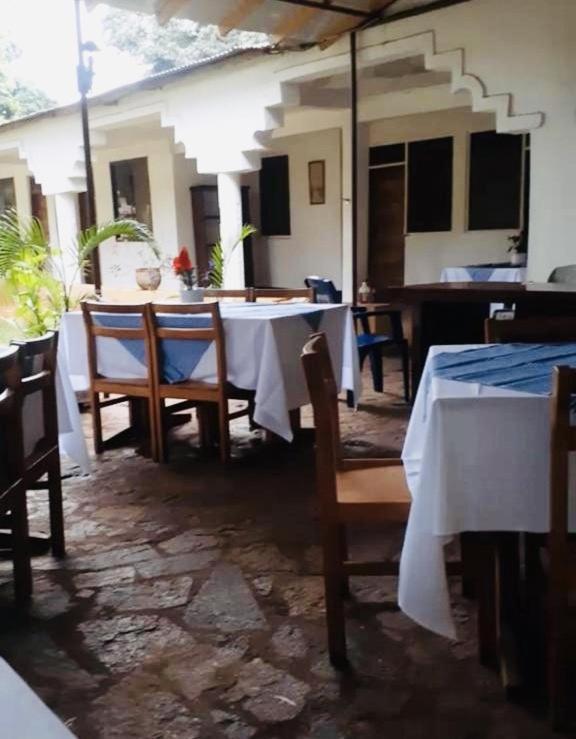 Mama Pierina Restaurant and Annex Hotel Morogoro Bagian luar foto