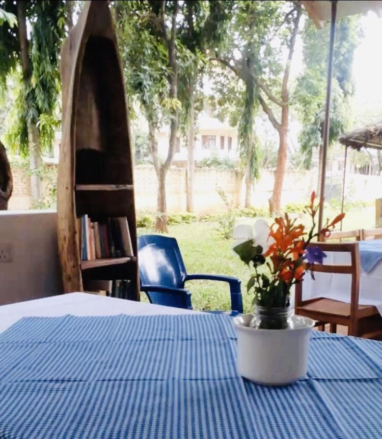 Mama Pierina Restaurant and Annex Hotel Morogoro Bagian luar foto