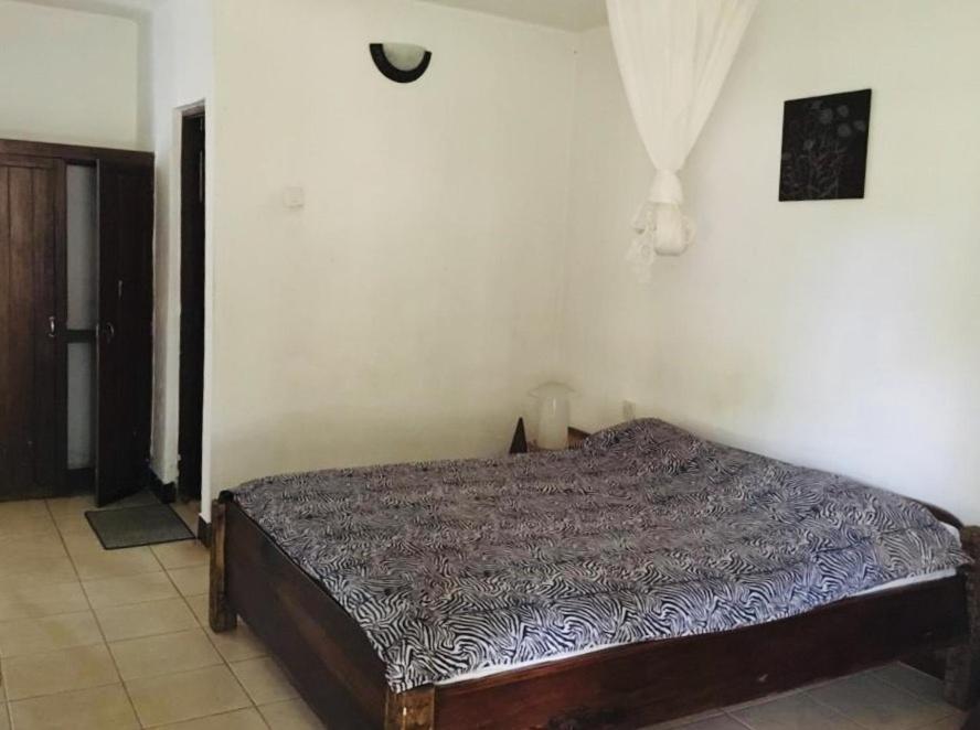 Mama Pierina Restaurant and Annex Hotel Morogoro Bagian luar foto